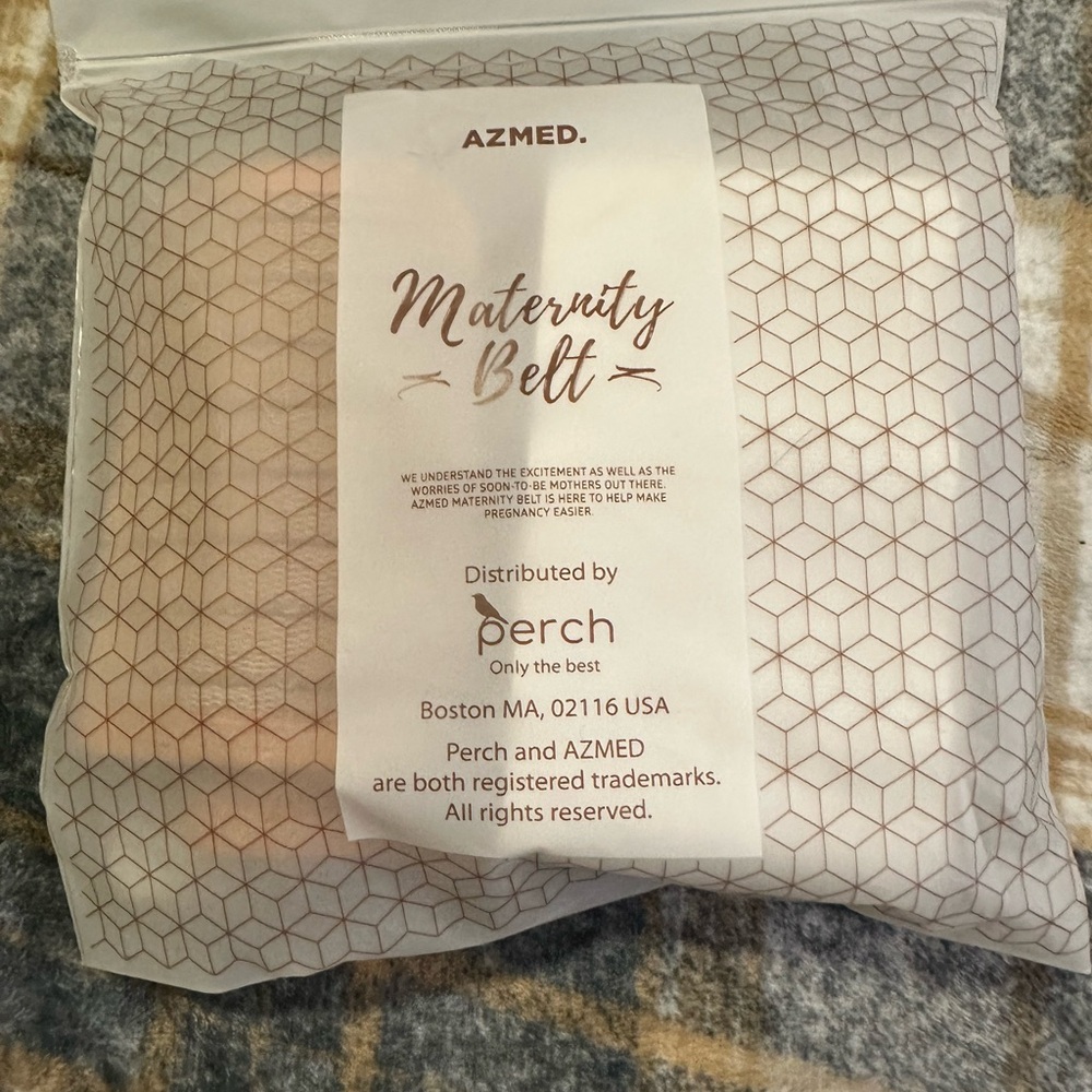 Maternity Belt still in packaging, don’t believe I ever used it.